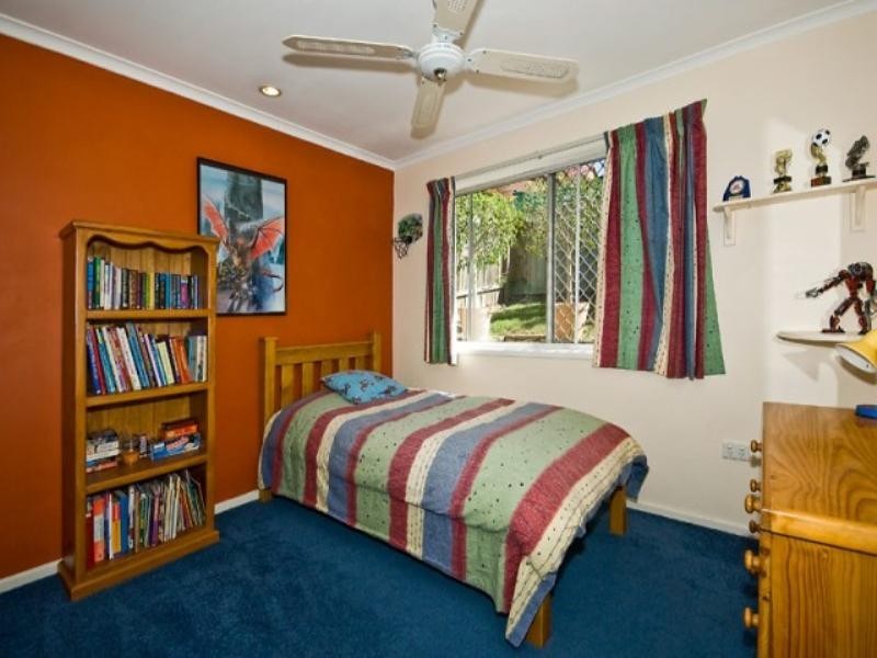 64 Jardine Drive, Springwood QLD 4127