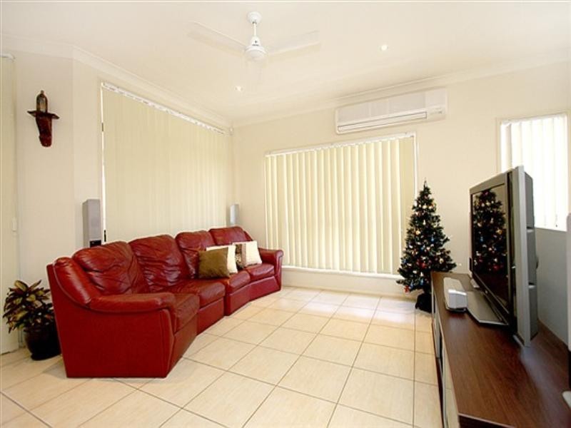 1 Ballymore Court, Underwood QLD 4119