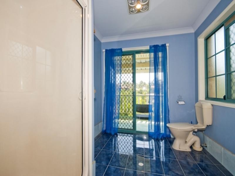 2 Mingah Crescent, Shailer Park QLD 4128