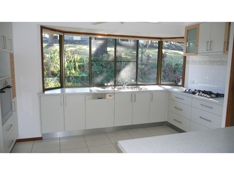 1 Camelot Court, Bli Bli QLD 4560