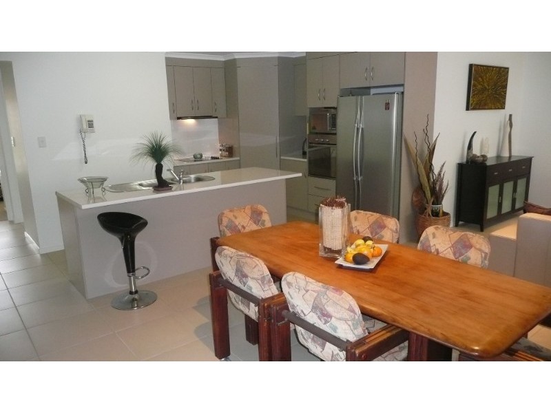 2/1 Gecko Court, Bli Bli QLD 4560