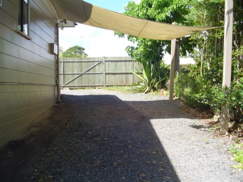 18 Wharf Road, Bli Bli QLD 4560