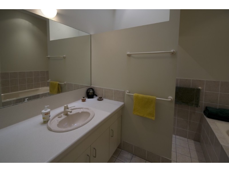 49 Tamin Place, Maroochy River QLD 4561