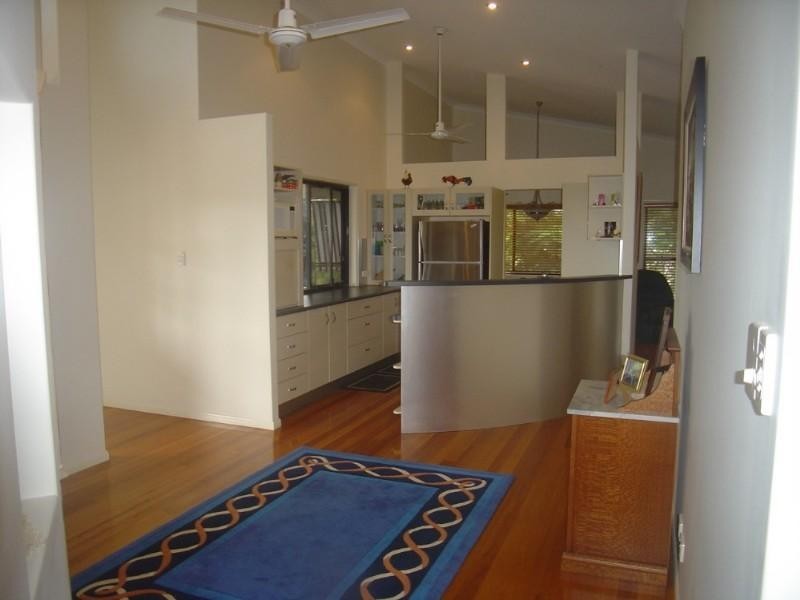 5 Summerfield Court, Bli Bli QLD 4560