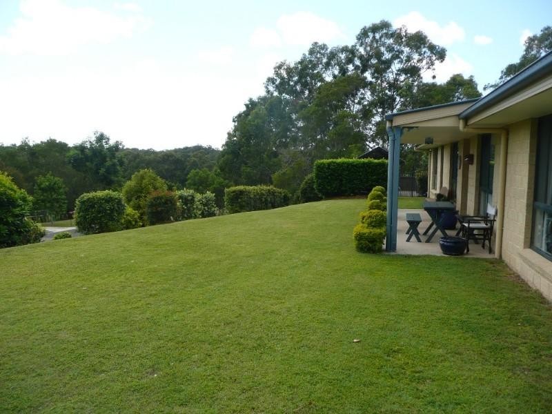 44 Highlands Hill Road, Maroochy River QLD 4561