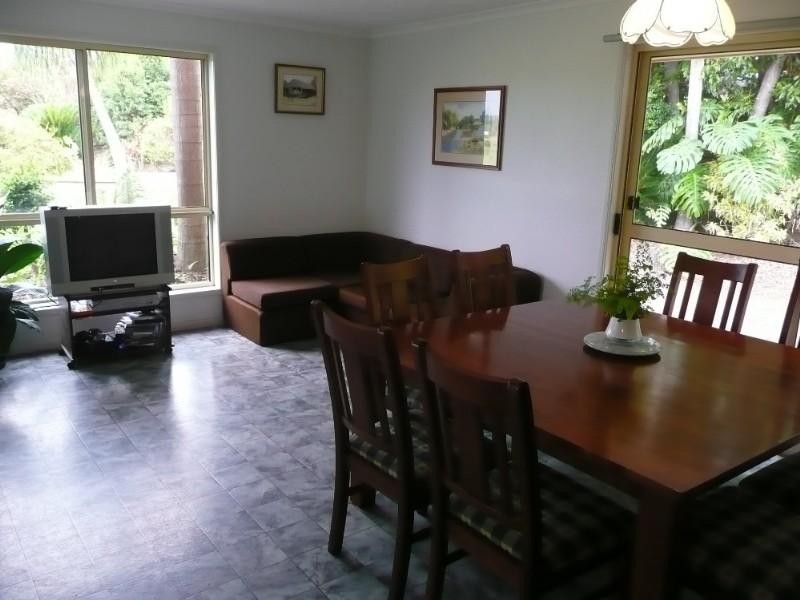 82 Thompsons Road, Maroochy River QLD 4561