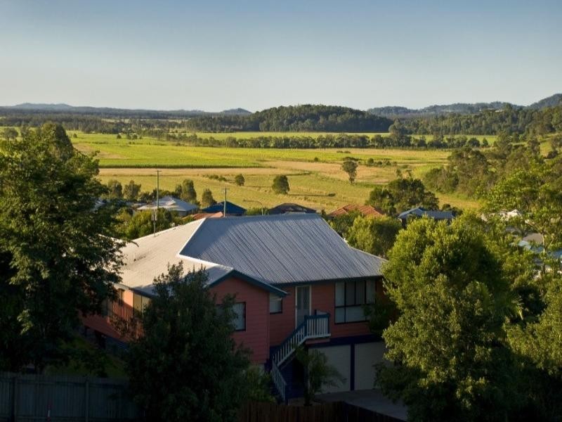 2 Summerfield Court, Bli Bli QLD 4560