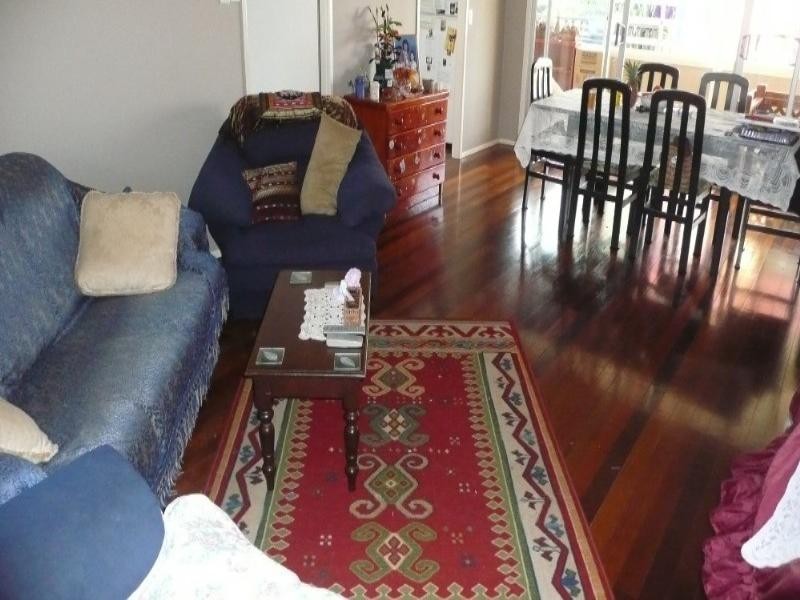 18 Wharf Road, Bli Bli QLD 4560