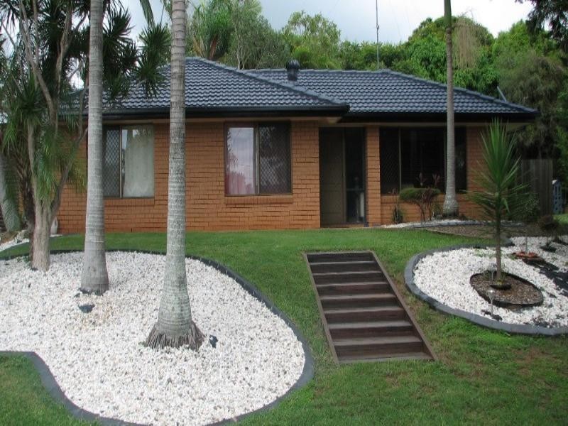 6 Hagen Close, Bli Bli QLD 4560