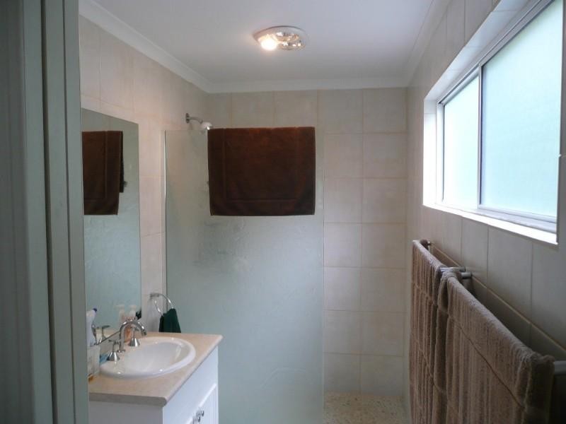 20 Mc Call Place, Bli Bli QLD 4560