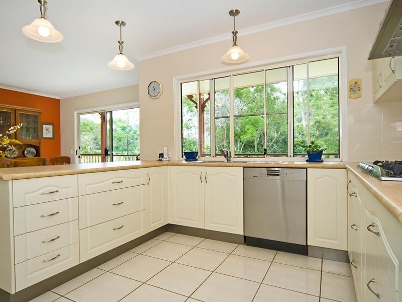 137 Paynters Creek Road, Rosemount QLD 4560