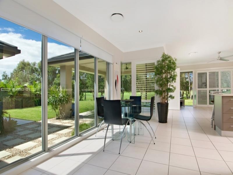 15 Hetherington Drive, Twin Waters QLD 4564