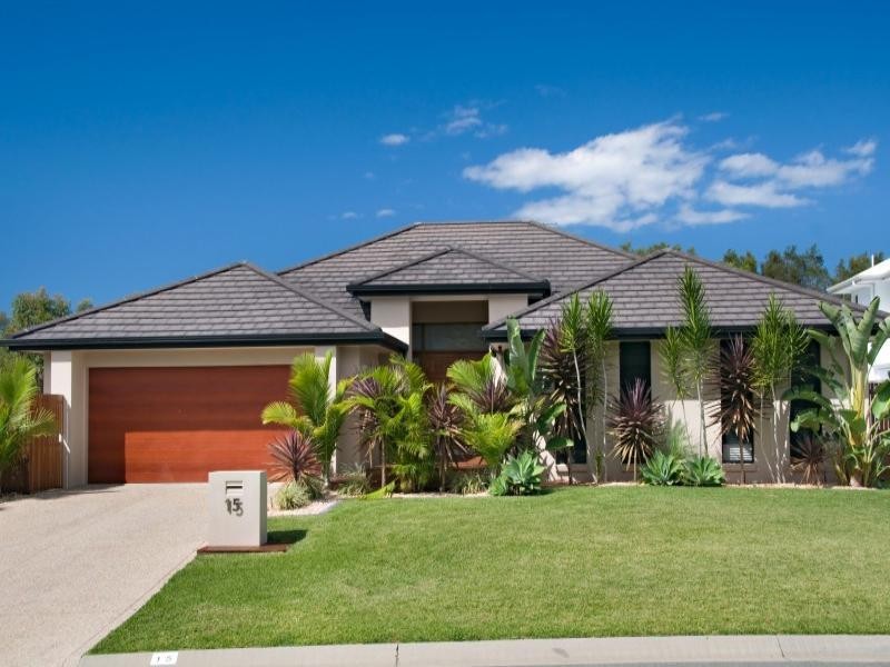 15 Hetherington Drive, Twin Waters QLD 4564