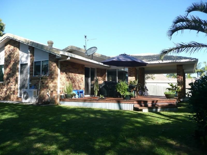 16 Kathleen Drive, Bli Bli QLD 4560