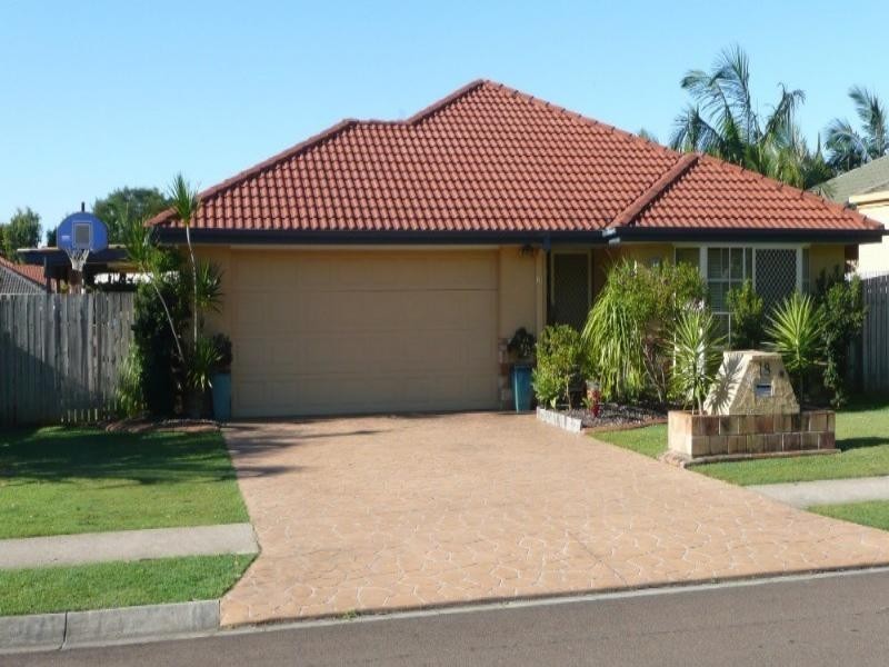 18 Bellevue Street, Bli Bli QLD 4560