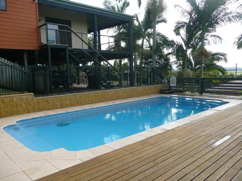 6 Samantha Drive, Bli Bli QLD 4560