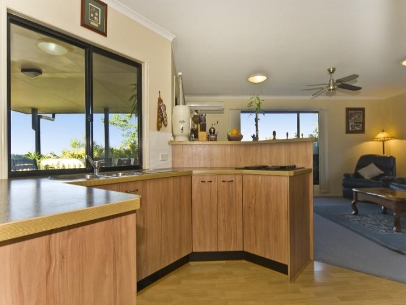 2 Summerfield Court, Bli Bli QLD 4560