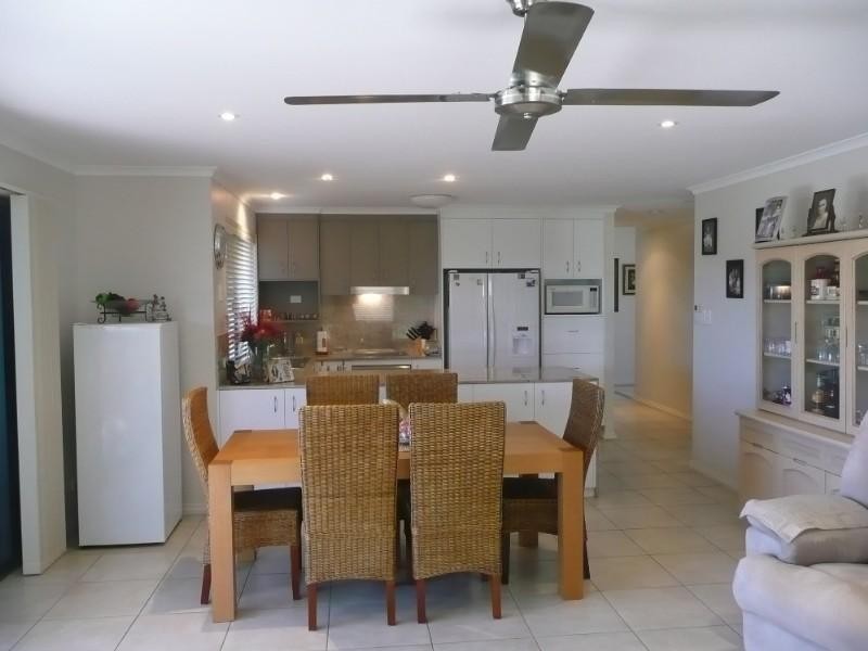 20 Bottlebrush Avenue, Bli Bli QLD 4560