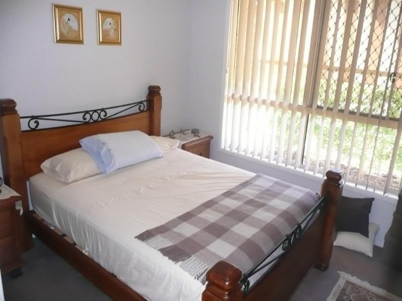 8 Macleay Crescent, Pacific Paradise QLD 4564