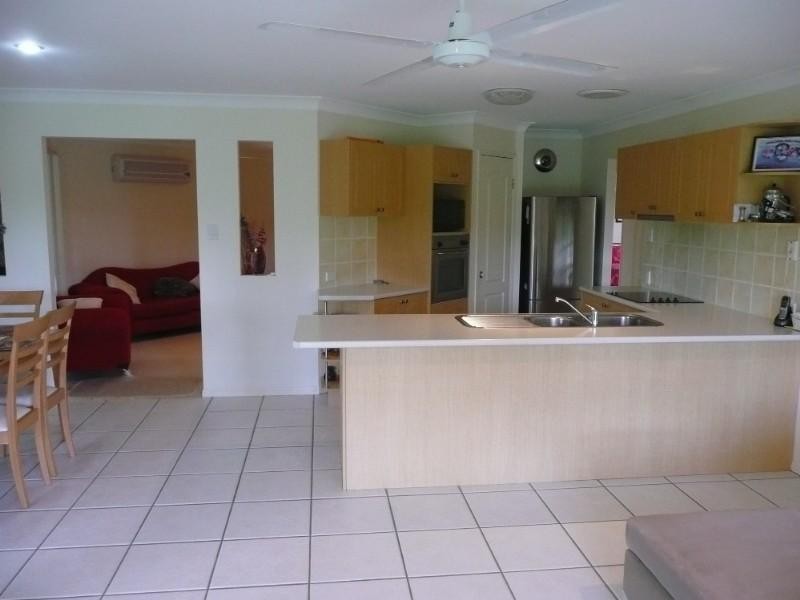 35 Kathleen Drive, Bli Bli QLD 4560