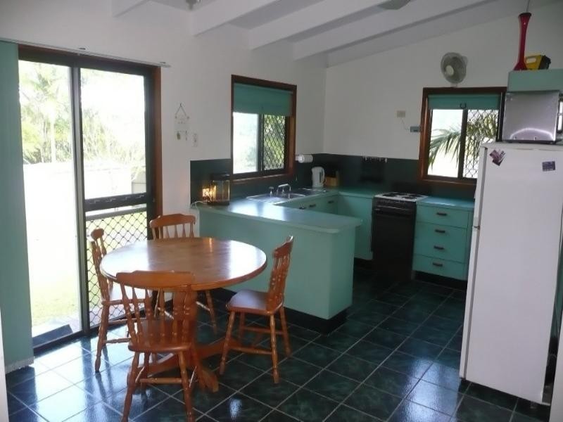 51 Wharf Road, Bli Bli QLD 4560