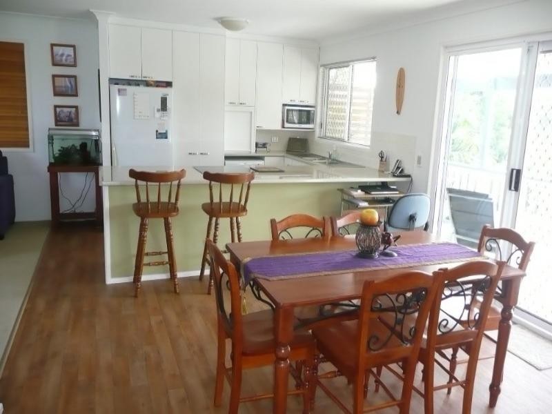 34 Wharf Road, Bli Bli QLD 4560