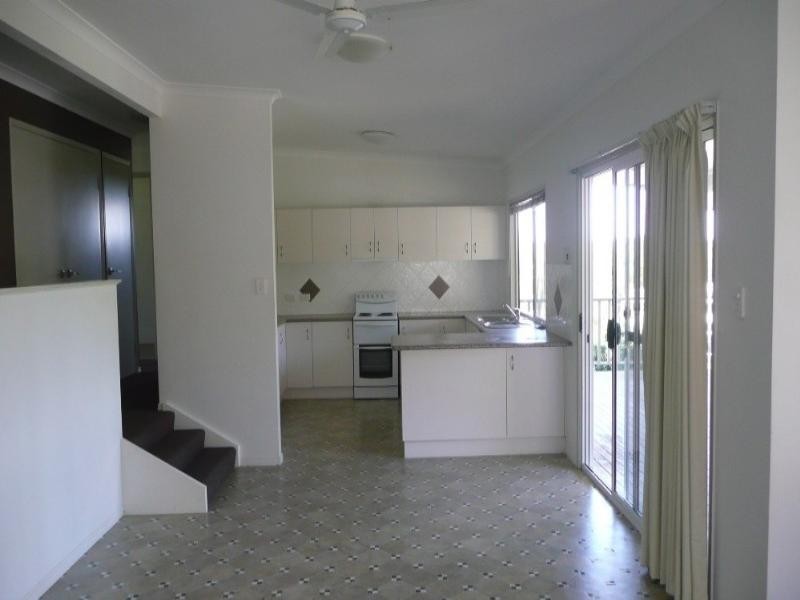 19 Mc Call Place, Bli Bli QLD 4560