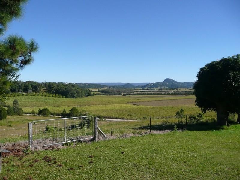 51 Twin Peaks Road, Bli Bli QLD 4560