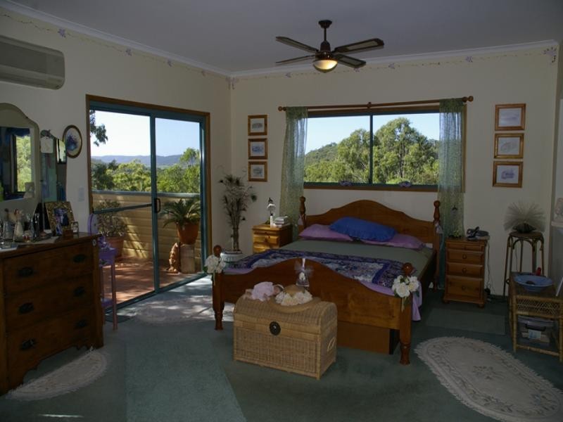 15 Highlands Hill Road, Maroochy River QLD 4561