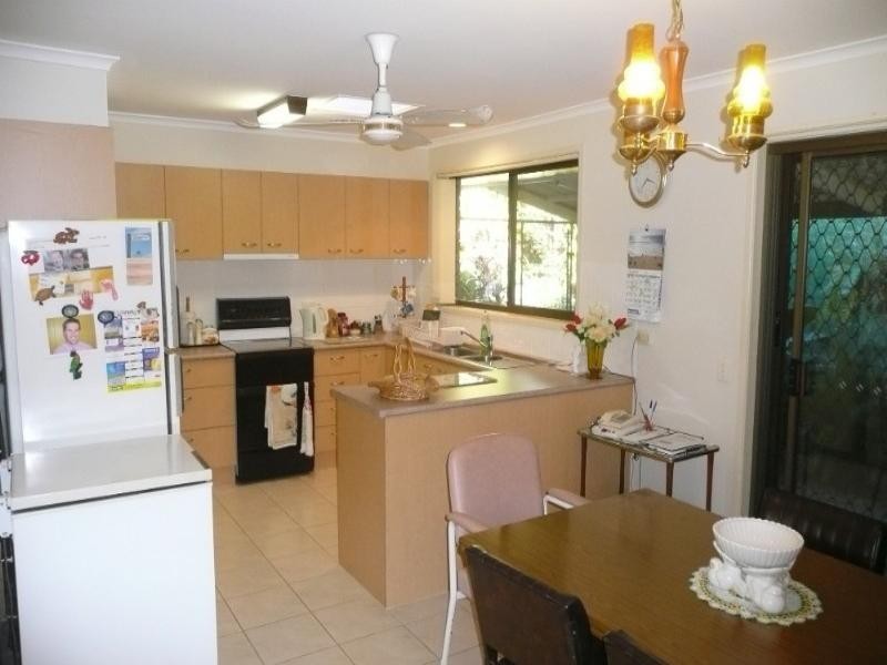 2 Hagen Place, Bli Bli QLD 4560