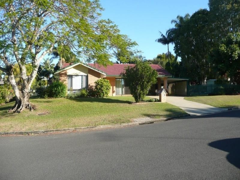 2 Hagen Place, Bli Bli QLD 4560