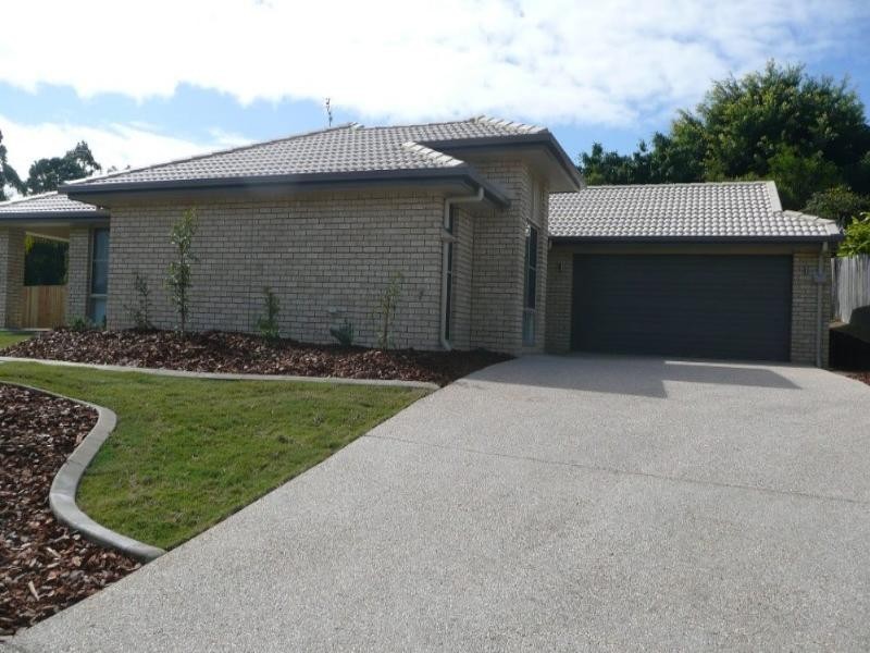 8 Birdwing Avenue, Bli Bli QLD 4560