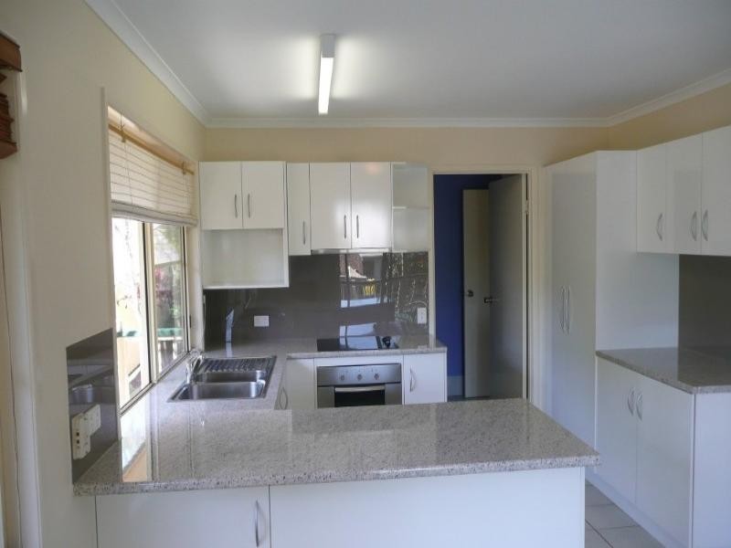 30 Wharf Road, Bli Bli QLD 4560