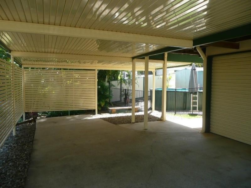 30 Wharf Road, Bli Bli QLD 4560