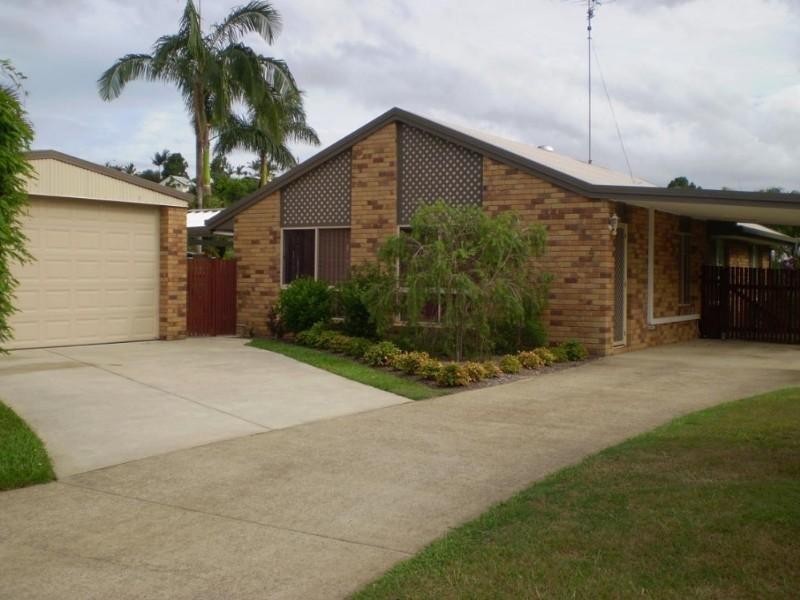 4 Lotus Place, Bli Bli QLD 4560
