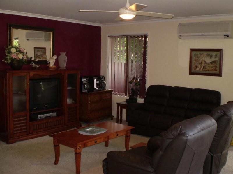 4 Lotus Place, Bli Bli QLD 4560