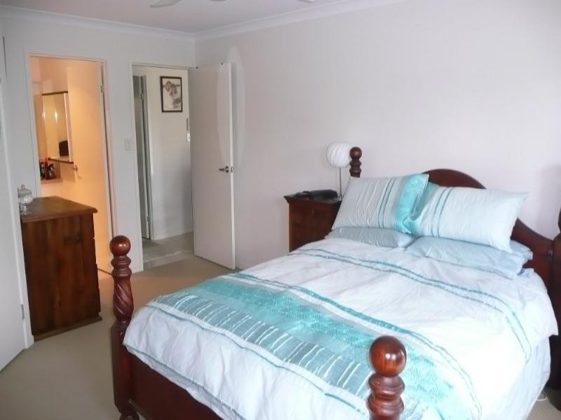2/1 Feathertail Street, Bli Bli QLD 4560