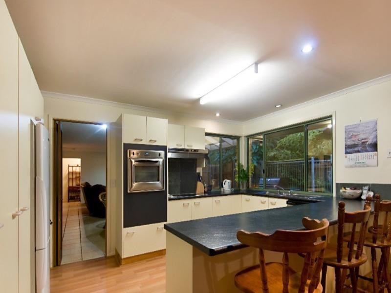 16 Fairview Close, Bli Bli QLD 4560