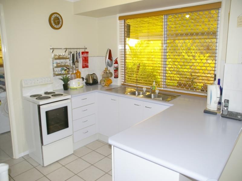 4 Arista Court, Bli Bli QLD 4560