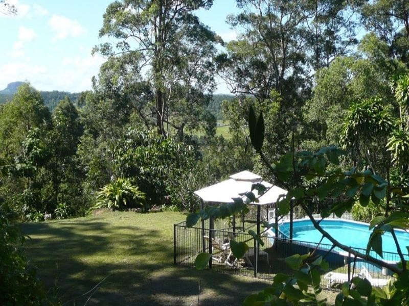 285 Upper Rosemount Road, Rosemount QLD 4560