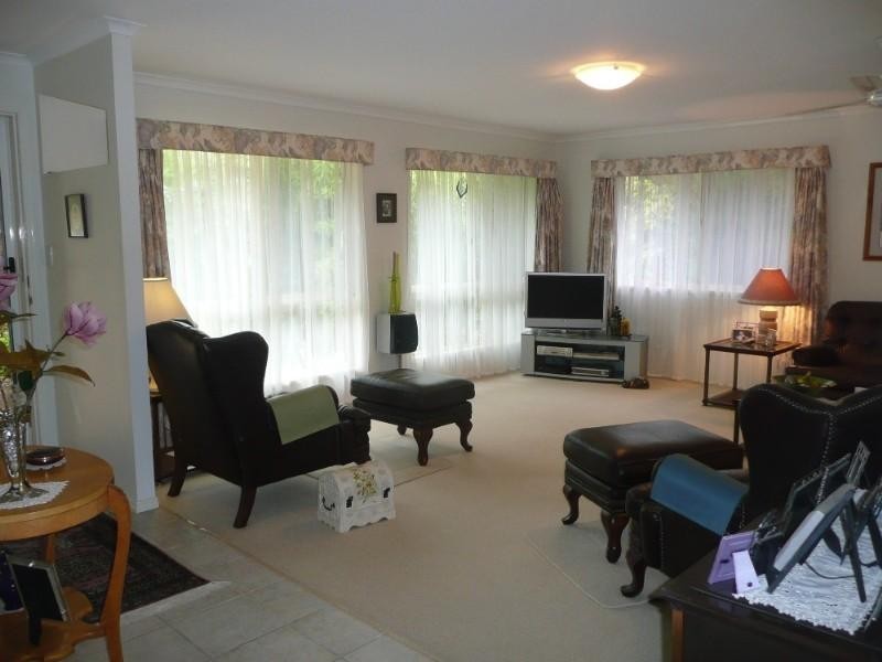 27 Samantha Drive, Bli Bli QLD 4560