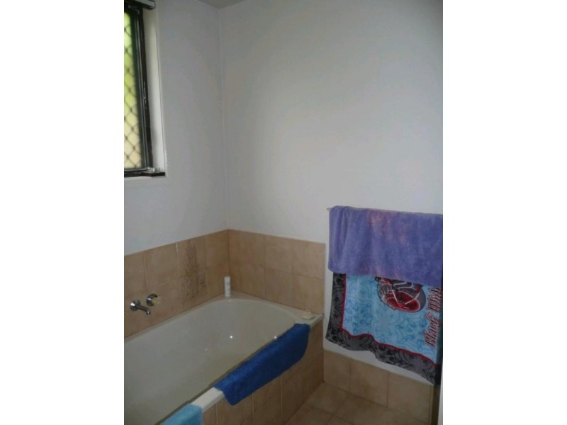 8 Princess Drive, Bli Bli QLD 4560