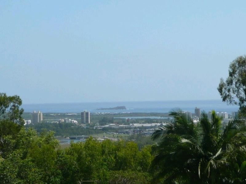 12 Pacific View Parade, Buderim QLD 4556