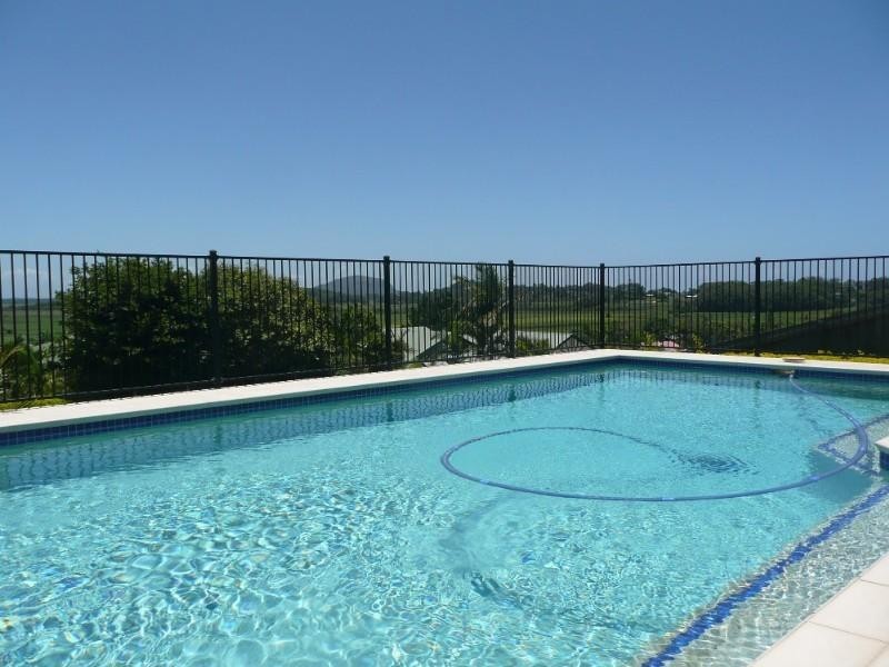6 Jill Court, Bli Bli QLD 4560