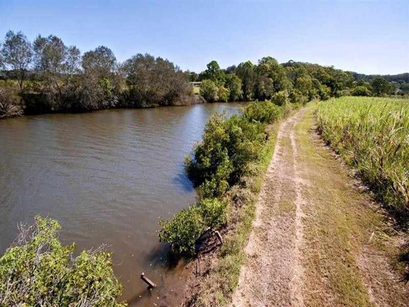 17 Bennett Road, Bli Bli QLD 4560