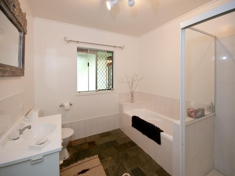 68 Willis Road, Bli Bli QLD 4560