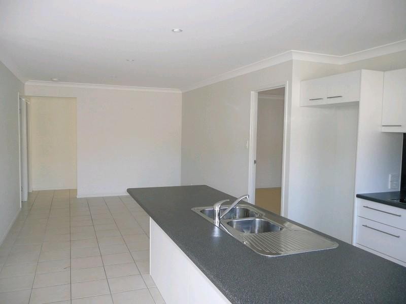 6 Riverstone Place, Bli Bli QLD 4560