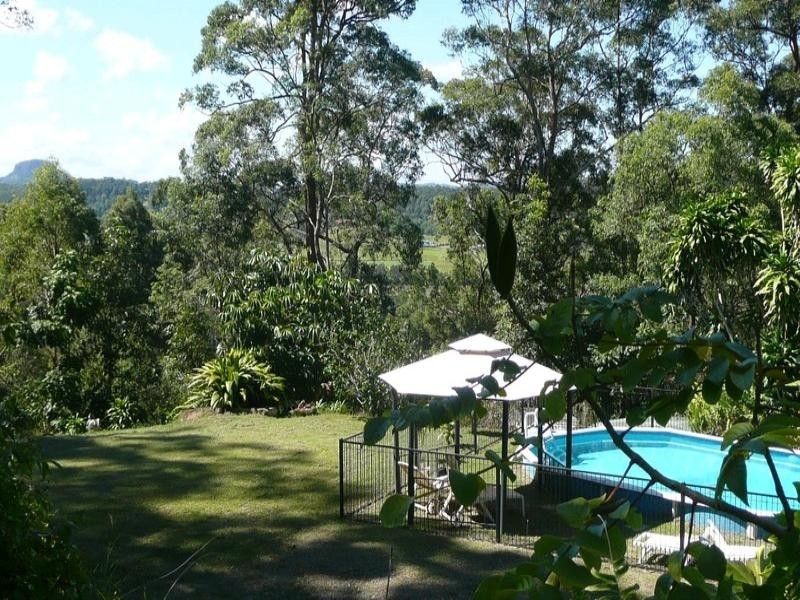 285 Upper Rosemount Road, Rosemount QLD 4560