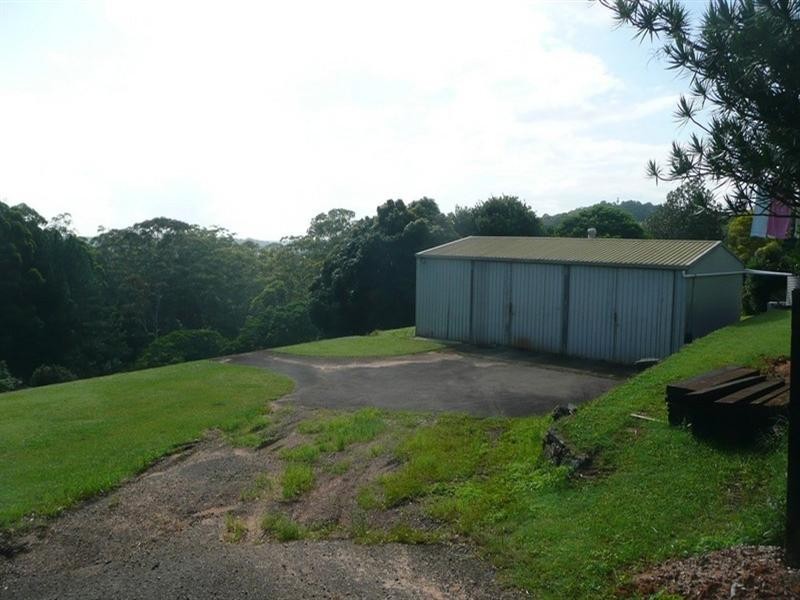 83 Francis Road, Bli Bli QLD 4560