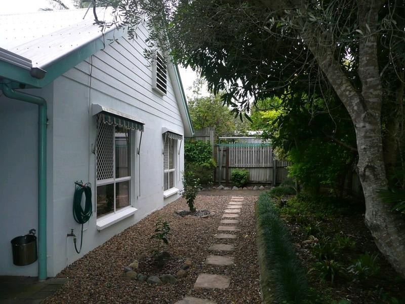 6 Kay Avenue, Bli Bli QLD 4560